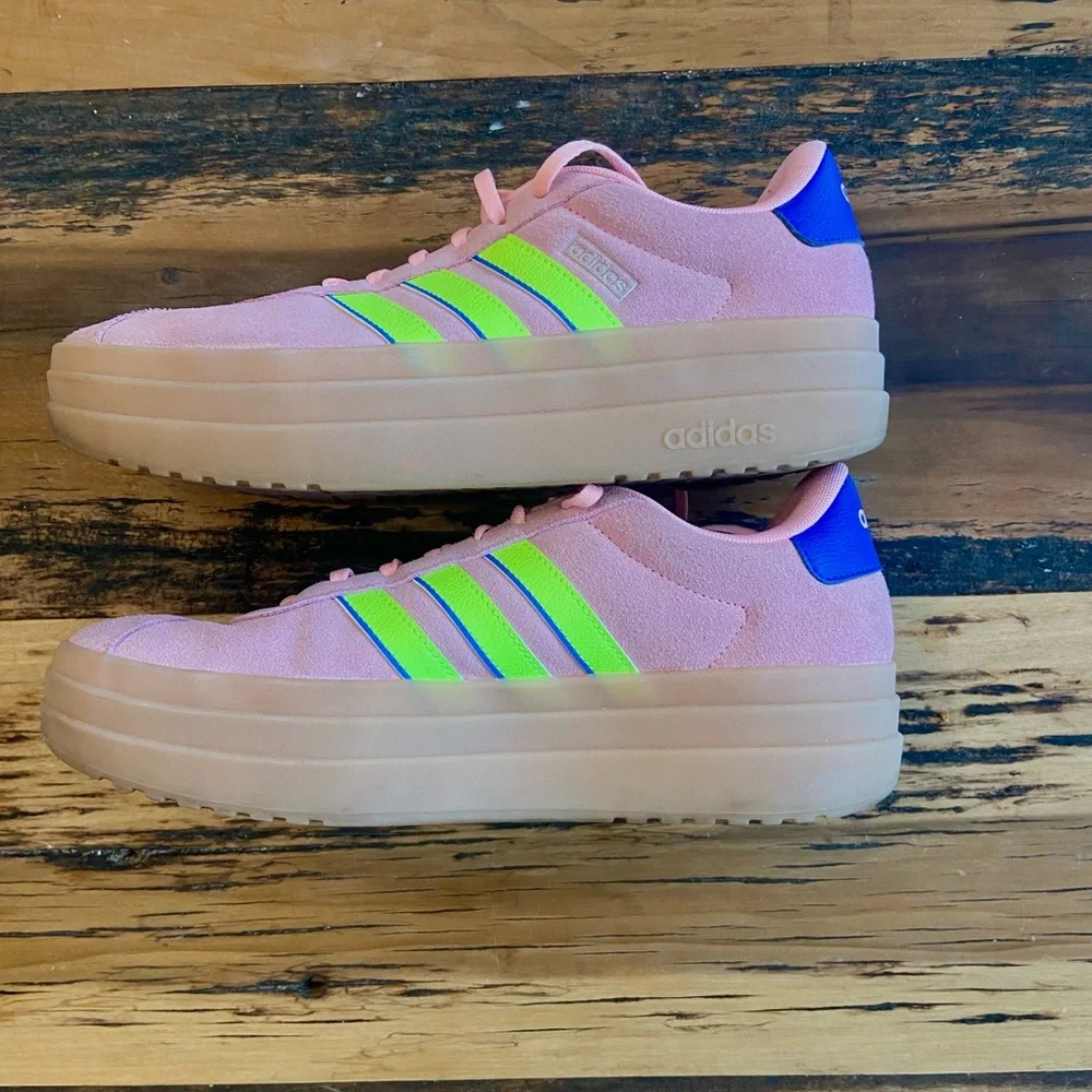 Adidas Women’s court Bold VL Sneakers Size 9.5 EUC - Picture 2 of 5